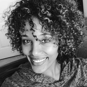 Meet your Posher, Yodit